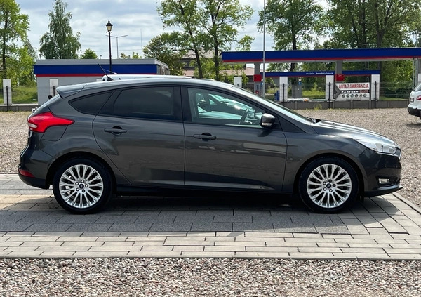 Ford Focus cena 41900 przebieg: 162000, rok produkcji 2017 z Świętochłowice małe 277